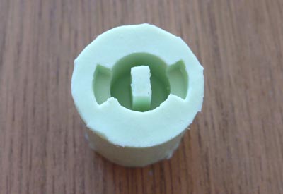 Силиконовая форма для изготовления копии пластиковой детали